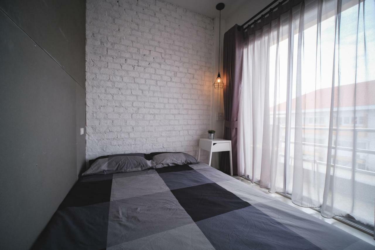 Fun Dee Hostel Ayutthaya Luaran gambar