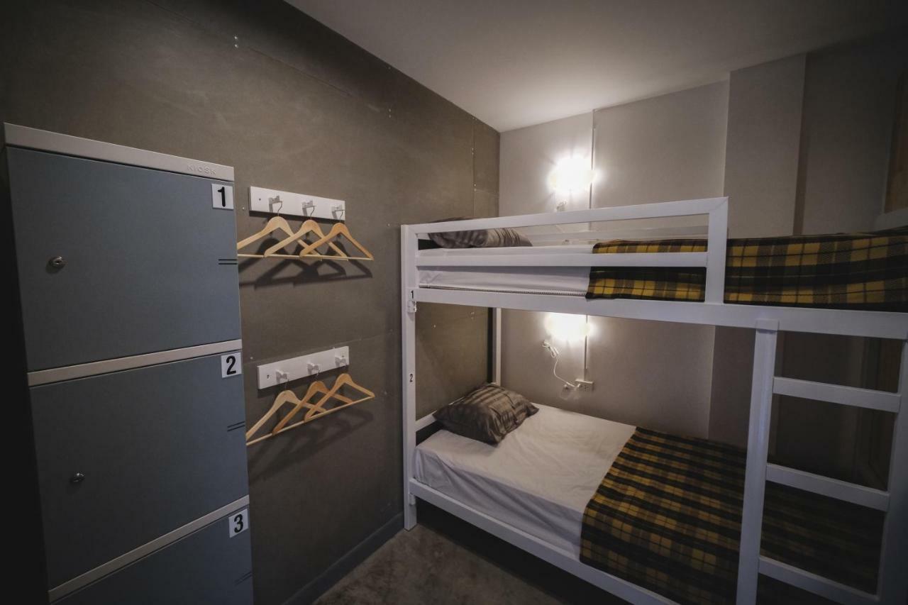 Fun Dee Hostel Ayutthaya Luaran gambar